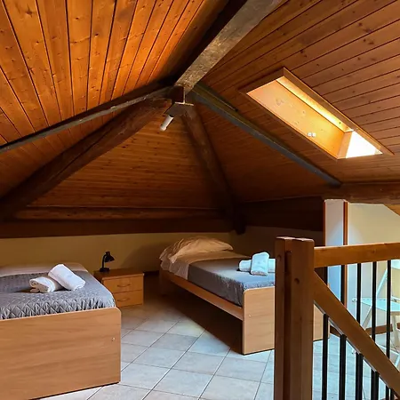 Vittoria Apartment